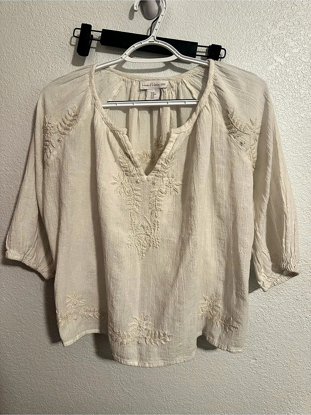 House of Harlow 1960 Embroidered Tunic in Cream Size Medium